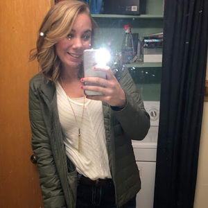 Meet your Posher, Brooke